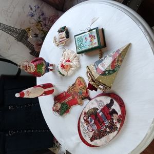 Bundle of Eight Santa Themed Ornaments and Decor
